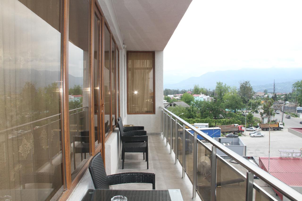 Hotel 725 Batumi Eksteriør bilde
