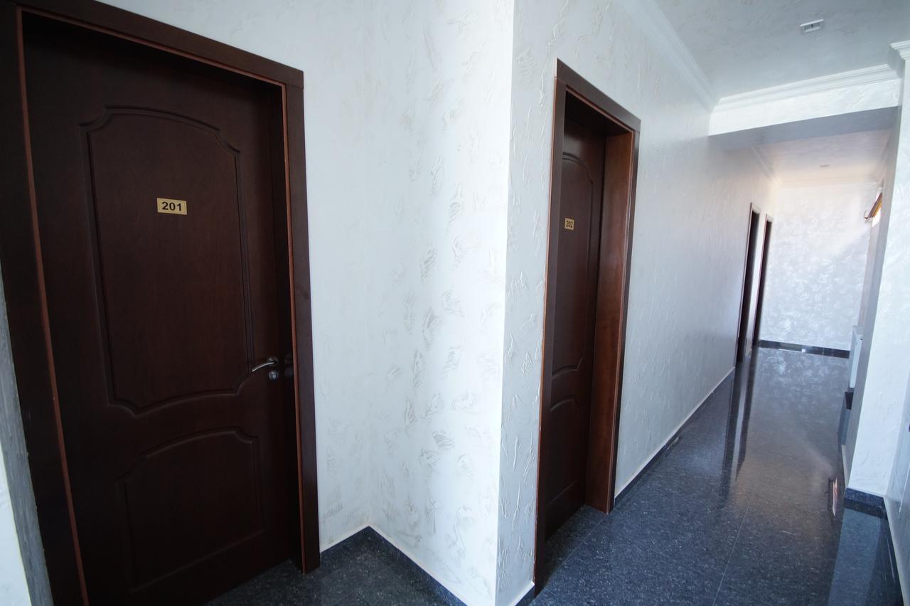 Hotel 725 Batumi Eksteriør bilde