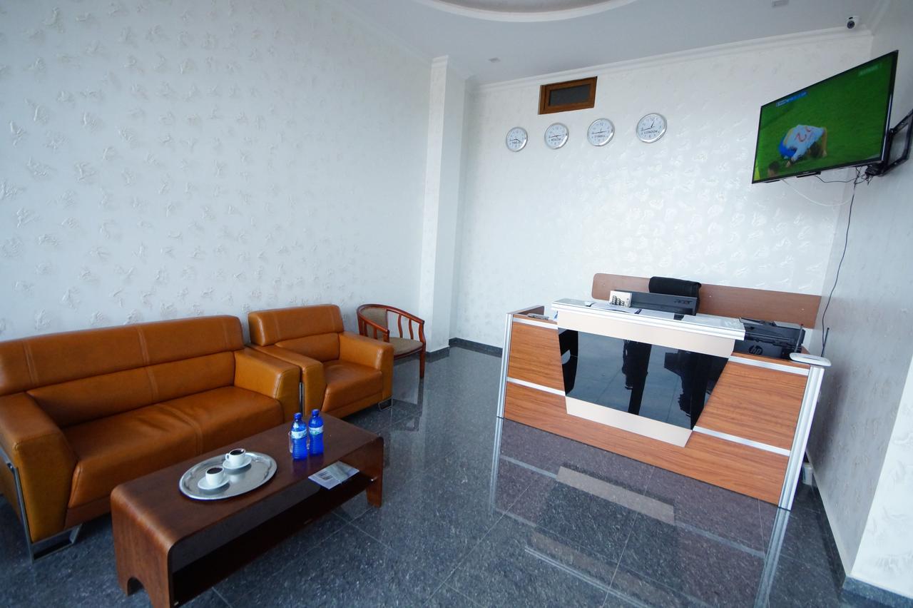 Hotel 725 Batumi Eksteriør bilde